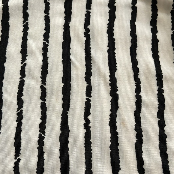 Milano Cap Sleeve Cowl Neck Top - Picture 4 of 5